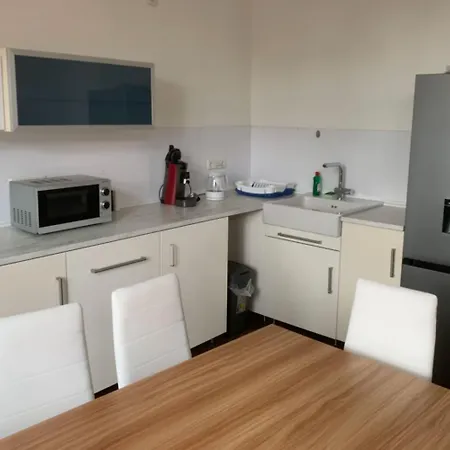 Sleek In Lejlighed *